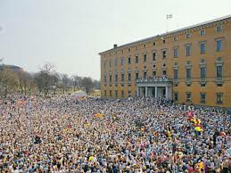 Royal Style: Welcome to the Court of the Dragon Queen!