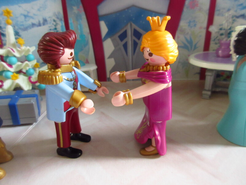 It's advent for the Playmobil people in our house...
