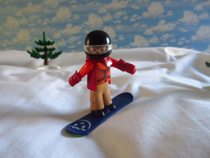 It's advent for the Playmobil people in our house...