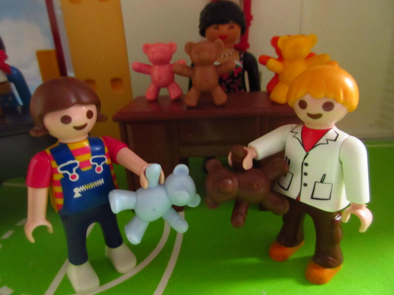 It's advent for the Playmobil people in our house...