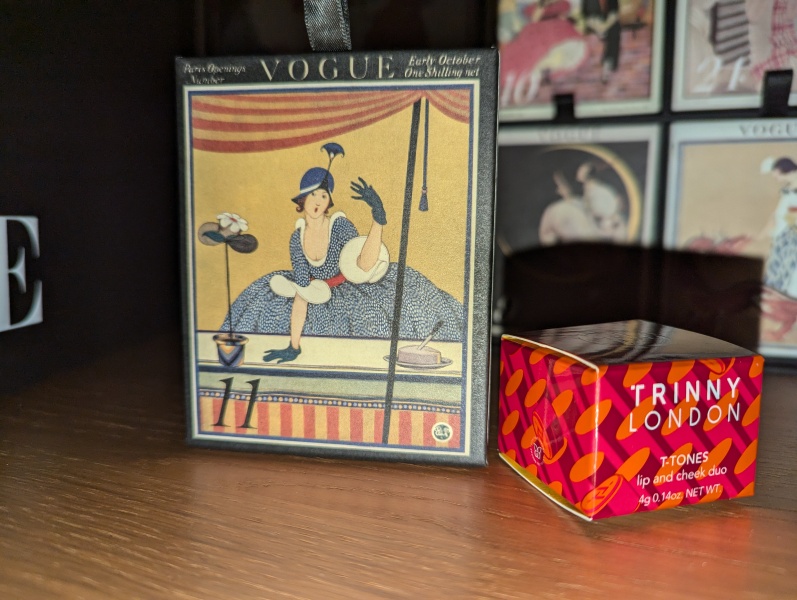 General “Waifs and Strays” Beauty Advent Calendar opening thread 2024