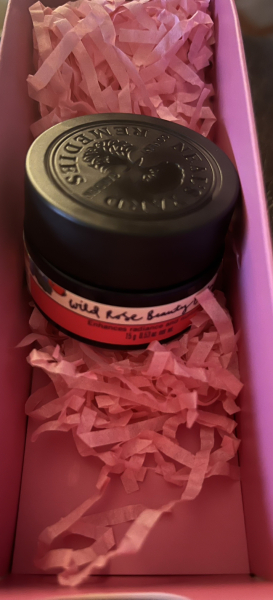 General “Waifs and Strays” Beauty Advent Calendar opening thread 2024