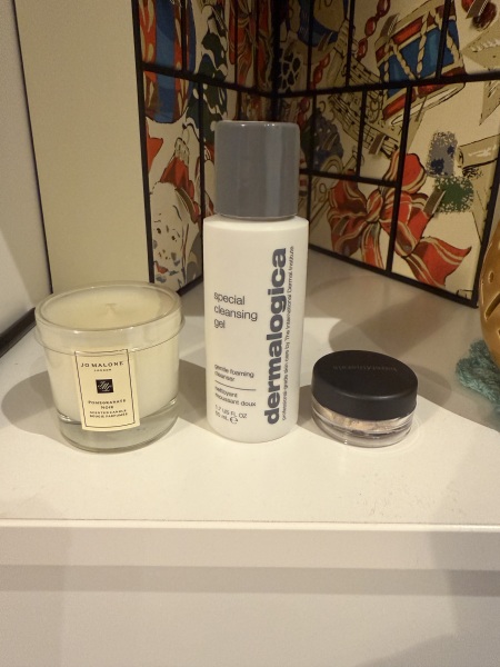 General “Waifs and Strays” Beauty Advent Calendar opening thread 2024