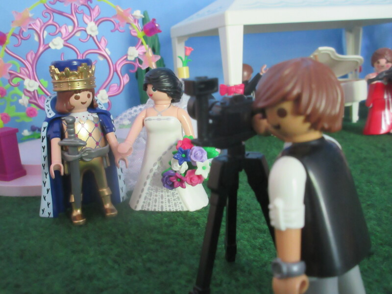 It's advent for the Playmobil people in our house...