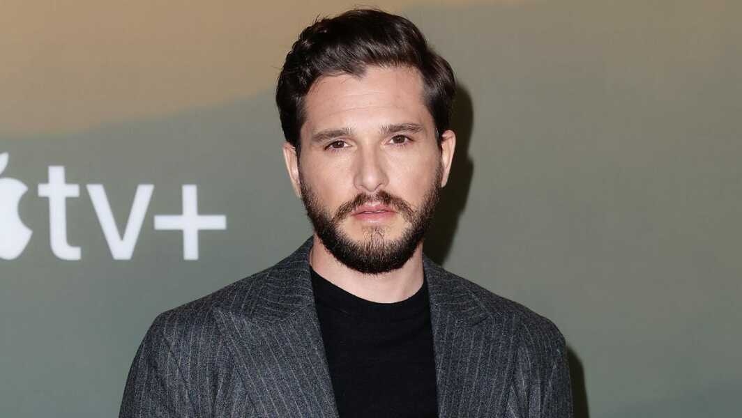 MsLatté’s Daebak Cybercafé (Kdrama addicts #47: Lee Min-Ho’s a no-show, Kim Soo-Hyun cried himself into a dry husk and a sweet mobster sausage supremo is currently charming the noonas. We continue our ongoing mission to spread Kdrama joy. 😘