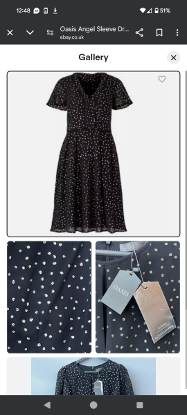 Help what shoes with this dress?