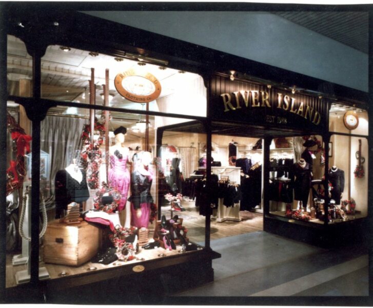 Has anyone bought this River Island dress? It's been a disaster for me and I need advice!