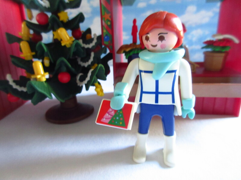 It's advent for the Playmobil people in our house...