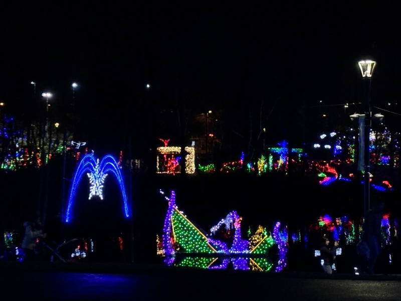 Come and tell us your dull and unexciting news 32: Calmly through the day