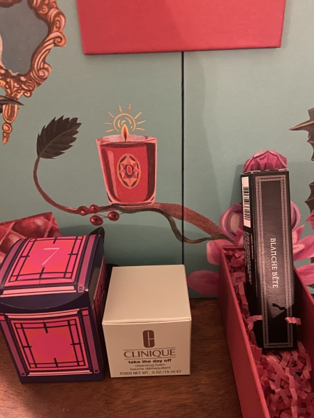 General “Waifs and Strays” Beauty Advent Calendar opening thread 2024