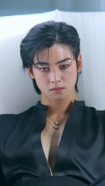 MsLatté’s Daebak Cybercafé (Kdrama addicts #48: Time for all the seasonal goodies, advent surprises and the weighing of the year’s dramas for the vote-off. Lazy holding title because I dropped the ball 😄