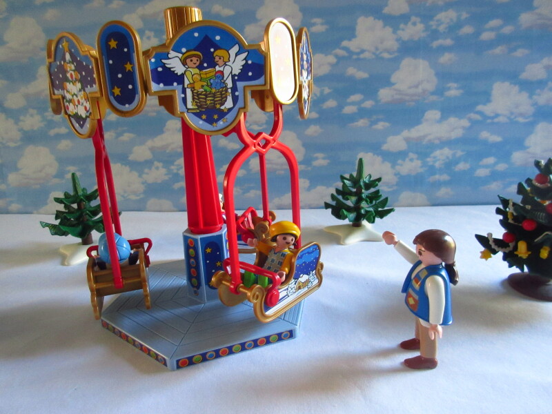 It's advent for the Playmobil people in our house...