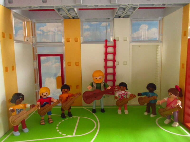 It's advent for the Playmobil people in our house...