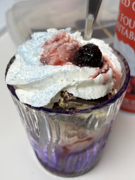 Come and tell us your dull and unexciting news 32: Calmly through the day