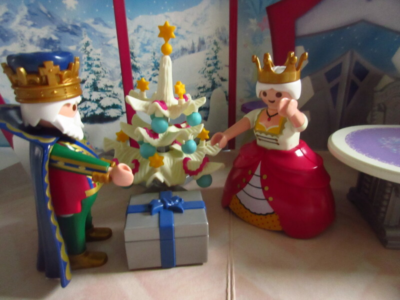 It's advent for the Playmobil people in our house...