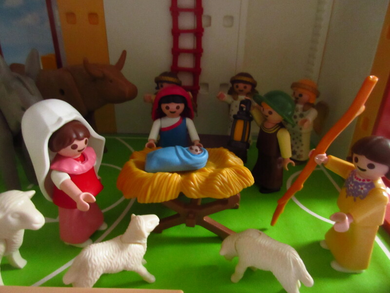 It's advent for the Playmobil people in our house...