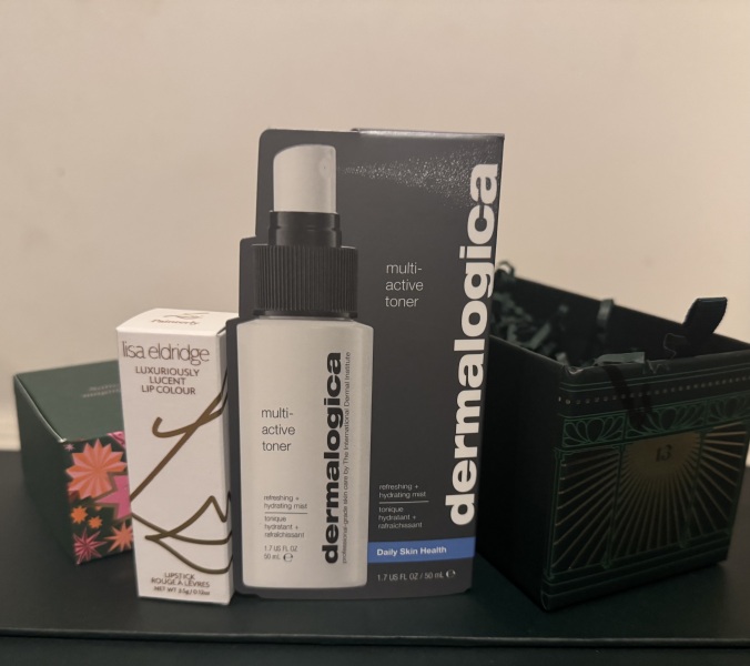 General “Waifs and Strays” Beauty Advent Calendar opening thread 2024