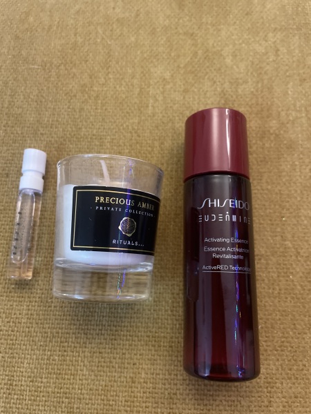 General “Waifs and Strays” Beauty Advent Calendar opening thread 2024