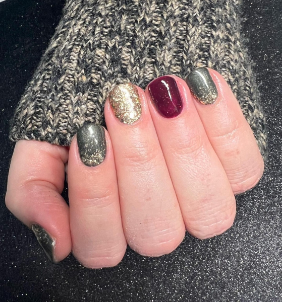 Christmas nails