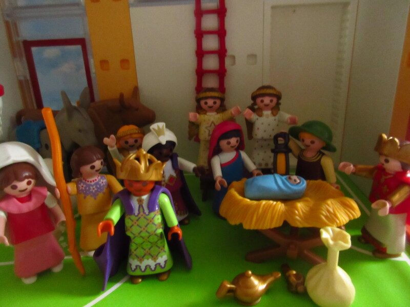 It's advent for the Playmobil people in our house...
