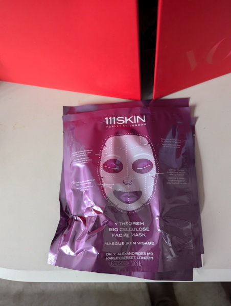 General “Waifs and Strays” Beauty Advent Calendar opening thread 2024