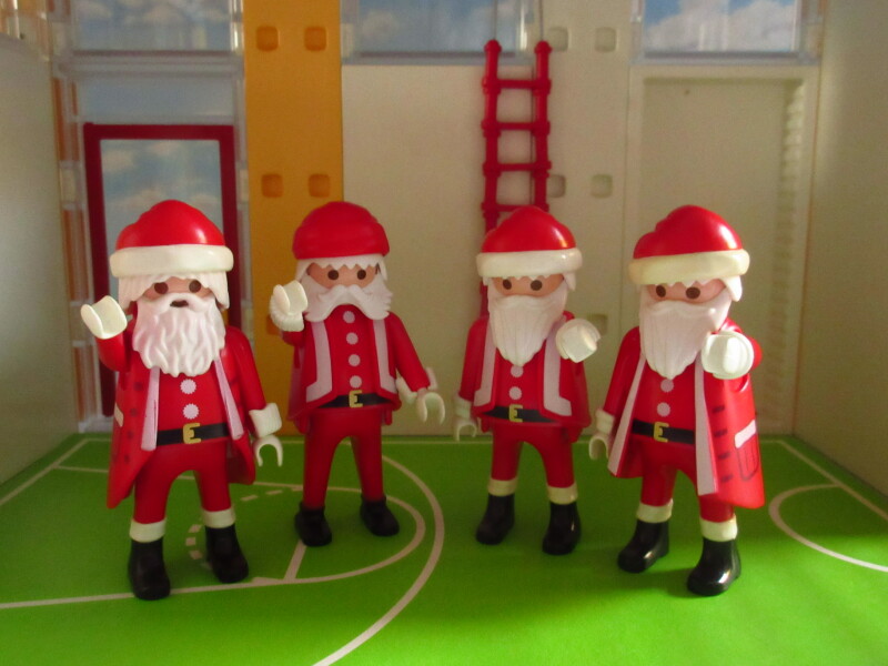 It's advent for the Playmobil people in our house...