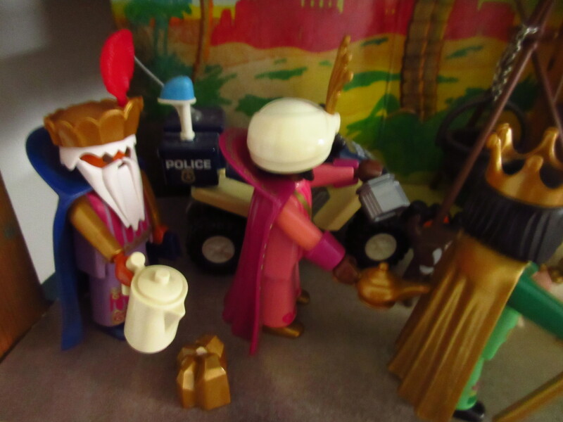 It's advent for the Playmobil people in our house...