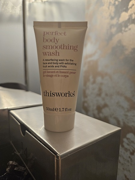 General “Waifs and Strays” Beauty Advent Calendar opening thread 2024