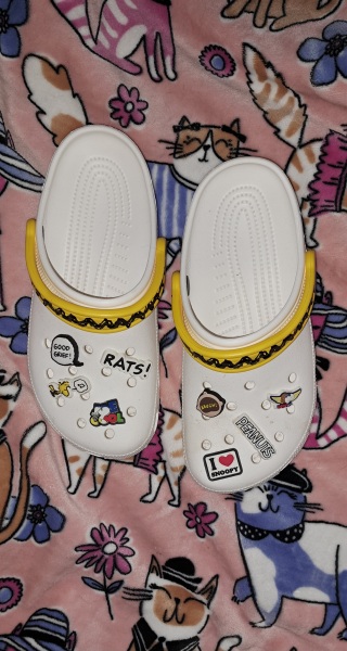 Bluestocking: the one where Boiled gets to the bar first!