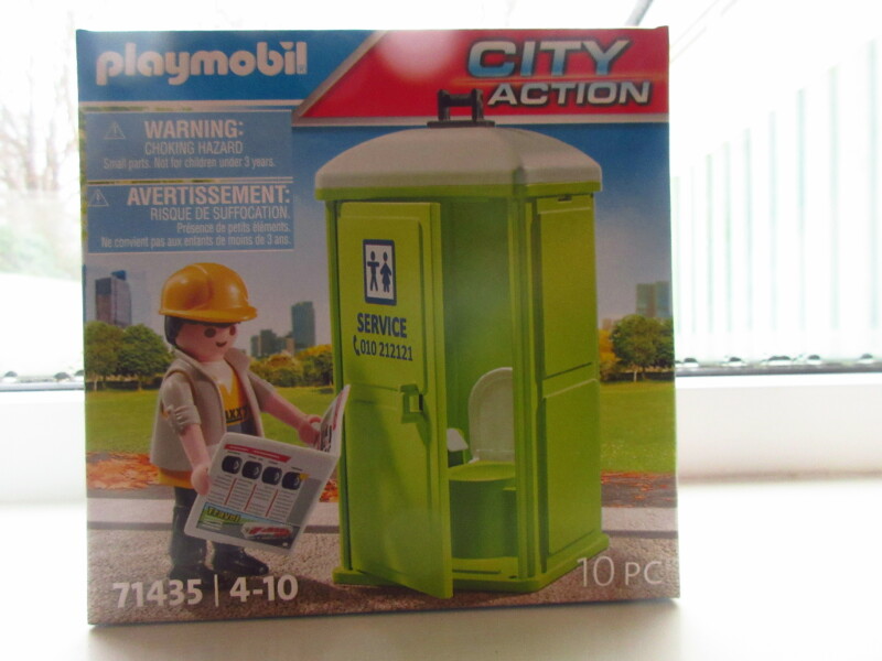 It's advent for the Playmobil people in our house...