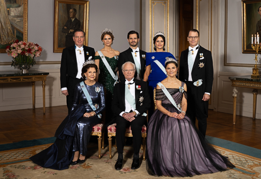 Royal Style: Welcome to the Court of the Dragon Queen!