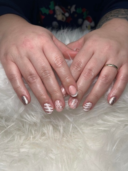 Christmas nails