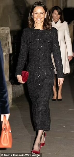 Royal Style: Welcome to the Court of the Dragon Queen!