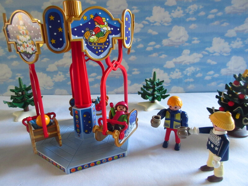 It's advent for the Playmobil people in our house...