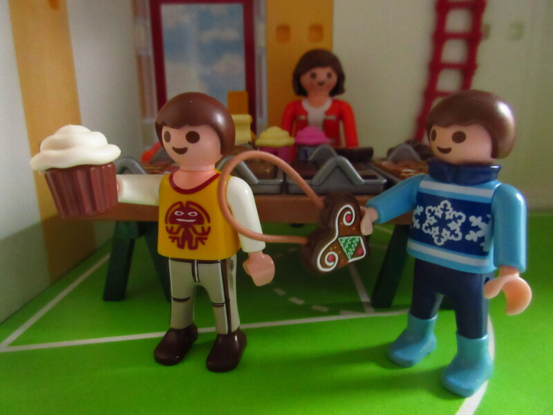 It's advent for the Playmobil people in our house...