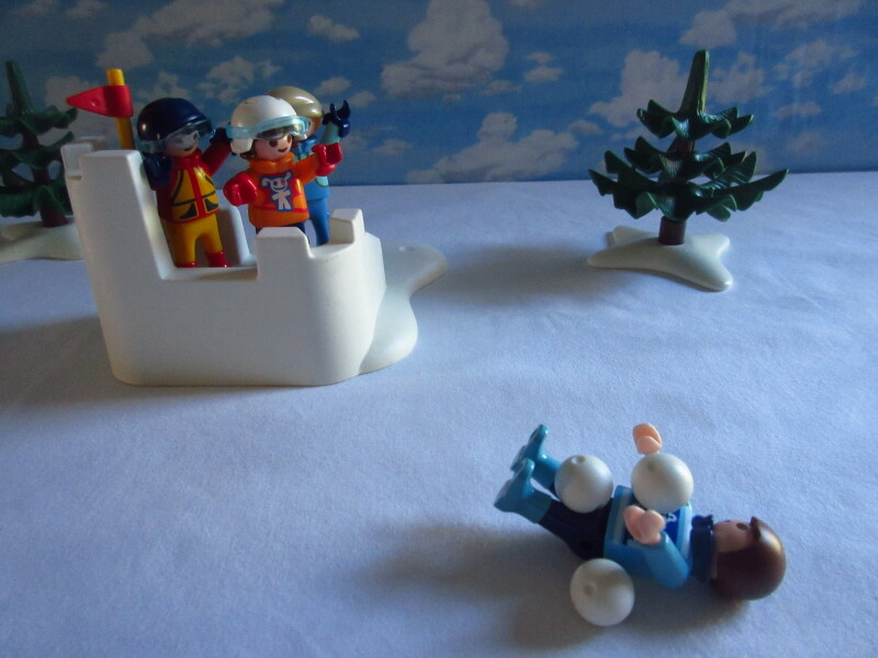 It's advent for the Playmobil people in our house...