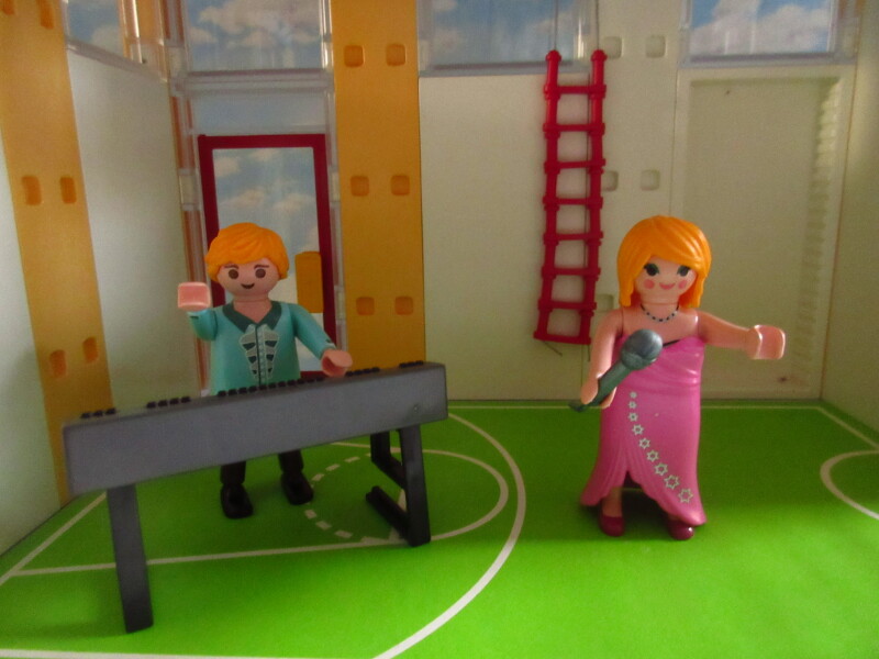 It's advent for the Playmobil people in our house...