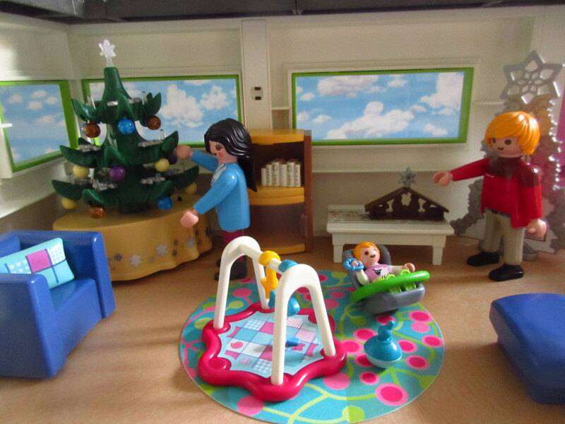 It's advent for the Playmobil people in our house...