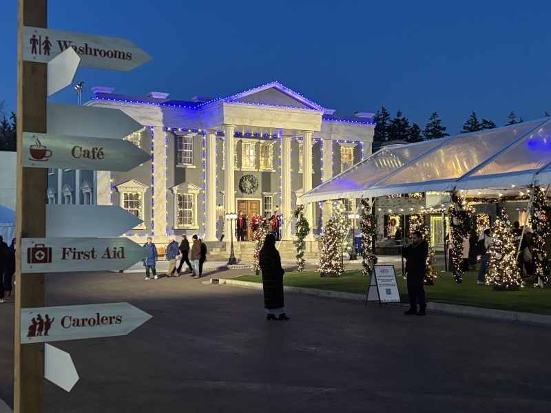 Come and tell us your dull and unexciting news 32: Calmly through the day