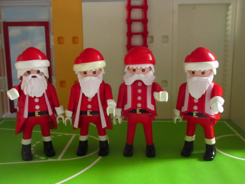 It's advent for the Playmobil people in our house...