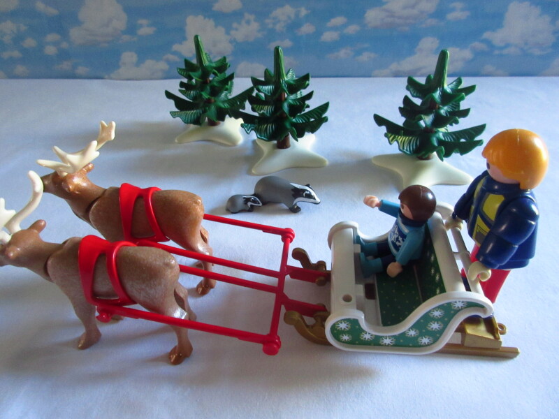 It's advent for the Playmobil people in our house...