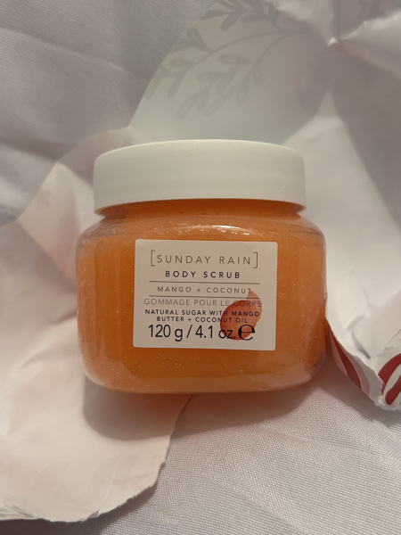 General “Waifs and Strays” Beauty Advent Calendar opening thread 2024