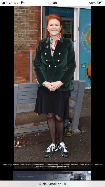 Royal Style: Welcome to the Court of the Dragon Queen!