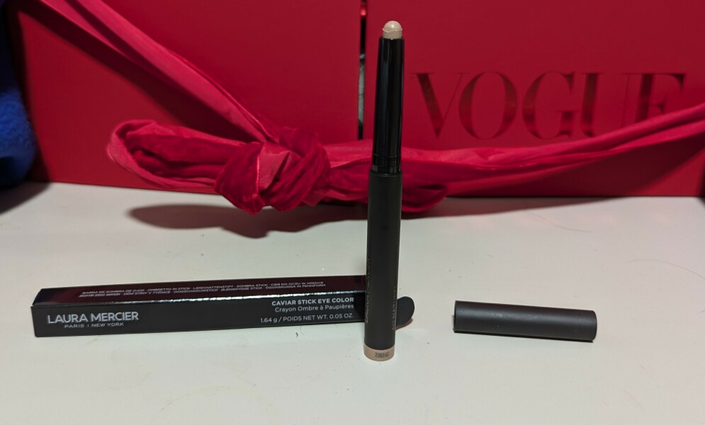 General “Waifs and Strays” Beauty Advent Calendar opening thread 2024