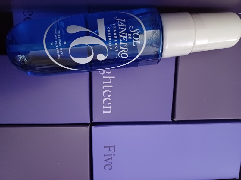 General “Waifs and Strays” Beauty Advent Calendar opening thread 2024