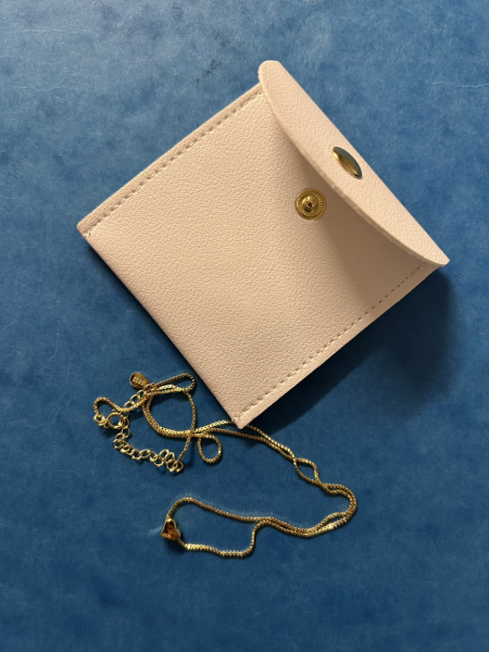 General “Waifs and Strays” Beauty Advent Calendar opening thread 2024