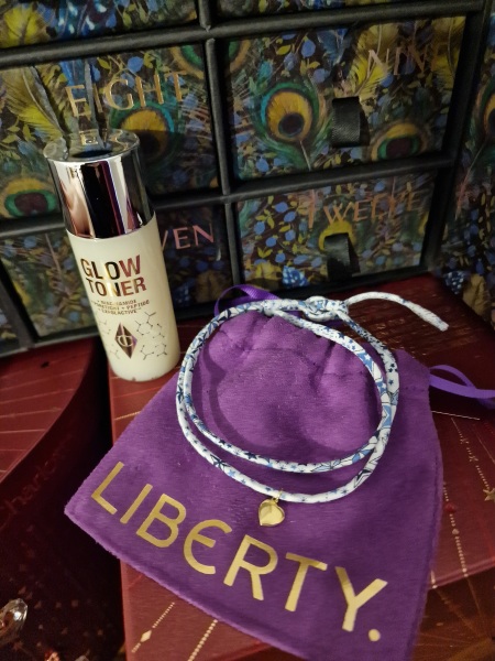 General “Waifs and Strays” Beauty Advent Calendar opening thread 2024 - Part 2.