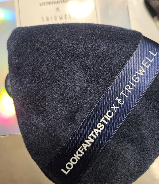 General “Waifs and Strays” Beauty Advent Calendar opening thread 2024