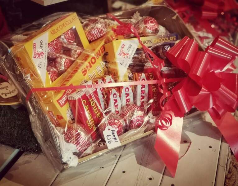 Tinsel, Glitter and Baubles - the Excellent Cats prepare to knock Everything off your Christmas Tree