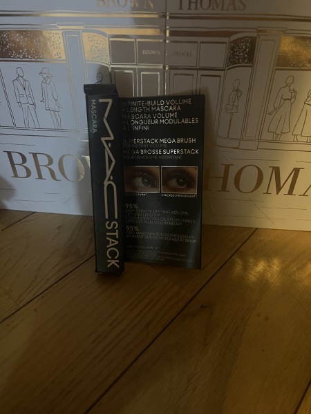 General “Waifs and Strays” Beauty Advent Calendar opening thread 2024